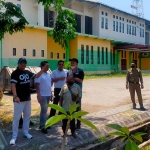 Suasana peninjauan di GOR Sasana Kridha Anoraga, Kabupaten Pasuruan.