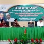 HUJAN INSTRUPSI- Suasana Pra Muktamar NU di Makassar yang diwarnai instrupsi PWNU dan PCNU yang menolak AHWA diberlakukan pada Muktamar NU ke-33 di alun-alun Jombang. (foto: istimewa)
