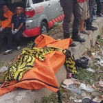 Jenazah wanita tanpa identitas yang tewas terserempet kereta api di perlintasan Kapasari Pedukuhan, Surabaya, Kamis (23/11/2023) sekitar pukul 15.00 WIB.