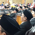 Suasana paripurna pelantikan DPRD Gresik periode 2019-2024 beberapa waktu lalu. foto: SYUHUD/ BANGSAONLINE