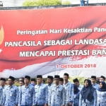 Peserta upacara pada peringatan Hari Kesaktian Pancasila Kabupaten Malang.