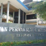 Kantor DPRD Jember.