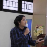 Mahasiwa ITS Riva Rizkiana Ramadhani berhasil menjuarai kompetisi inovasi dan entreprenuer semikonduktor yang digelar ITS bersama ASU. (Ist)