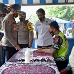 Jajaran Polres dan Kodim 0811 Tuban perketat Pos Pemantauan dan Pos Pelayanan Nataru, Selasa (22/12/20).