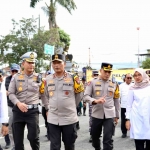 Kapolda Jawa Timur, Irjen Pol. Nanang Avianto melakukan peninjauan langsung pelabuhan ASDP Ketapang Banyuwangi, Jumat (4/4/2025). Foto: Ist.
