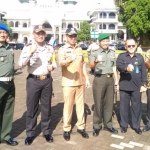 Wali Kota Anton bersama Dandim, Kapolres, dan Forkopimda usai apel.