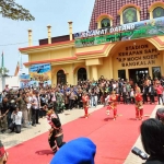 Turnamen karapan sapi Kasad Cup yang berlangsung di Bangkalan.