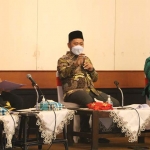 Bupati Gus Yani dan Wabup Bu Min serta Ketua DPRD Abdul Qodir saat rapat koordinasi persiapan PTM. foto: SYUHUD/ BANGSAONLINE