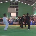 Suasana babak penyisihan cabor pencak silat di GOR Rangga Jaya Anoraga. foto: AHMAD/ BANGSAONLINE