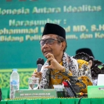 Menko Polhukam, Mahfud MD, saat mengunjungi Pondok Pesantren Salafiyah Syafi