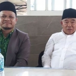 Prof. Dr KH Asep Saifuddin Chalim, MA, dan penulis. Foto: ist