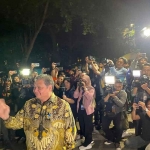 Ketua Umum Golkar Airlangga Hartarto hadir dalam pertemuan di rumah Kertanegara. Foto: Kompas.com.