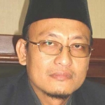 Ketua DPD II Golkar Gresik Ahmad Nurhamim. foto: syuhud almanfaluty/ BANGSAONLINE