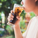 Benarkah Minum Soda Dapat Mempercepat Haid yang Terlambat?. Foto: Ist