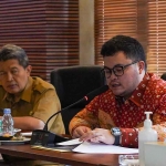 Bupati Kediri, Hanindhito Himawan Pramana (kanan), dan Sekdakab Kediri, M. Solikin. Foto: Ist