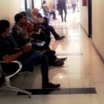 Satu lorong di Kantor Dispendukcapil Kabupaten Pasuruan. Foto:bambang/sulistiawan/BANGSAONLINE