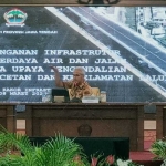 Ganjar Pranowo Terima 2.801 Aduan Jalan Rusak, Ganjar Dorong Penggunaan Dana Darurat. Foto: Ist