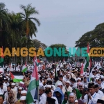 Aksi solidaritas bela Palestina di Pamekasan. Foto: DIMAS MAULANA SUGIANTO/BANGSAONLINE