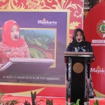 Bupati Ikfina memberikan sambutan dalam musrenbang 2024.