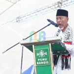 Ketua PCNU Bangil, KH. M. Shobri Sutroyono.