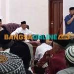 Putra Kiai Asep, Muhammad Habiburohman atau yang akrab disapa Gus Habib, saat memberi sambutan. Foto: ROCHMAT SAIFUL ARIS/BANGSAONLINE