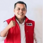 Presiden Lira atau Lumbung Informasi Rakyat periode 2027-2032, Samsudin. 