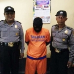 Pelaku penjambretan diamankan di Polsek Tanggulangin, Sidoarjo.