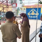 Tim dari Pemkab Ngawi melakukan pengecekan di area lapas.