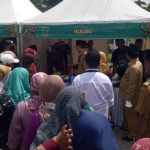 Suasana Pasar Murah Ramadhan di Rest Area Pohgading.