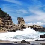 Pantai Klayar Pacitan bakal jadi salah satu wisata bakal diserbu pengunjung. foto: ist