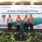 Bupati Mojokerto, Ikfina Fahmawati, saat peluncuran aplikasi M One Mobile dan Maja Play.