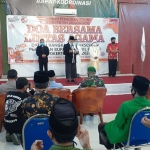 Prosesi doa bersama lintas agama.