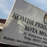Kantor KPU Kota Mojokerto.