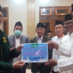 Wakil Bupati Pasuruan Mujib Imron saat menghadiri acara dzikir di MWC NU Kecamatan Gempol.