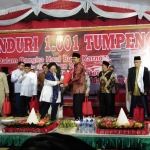 Gus Ipul saat menghadiri Kenduri 1001 Tumpeng dalam rangka Haul Bung Karno di Blitar.