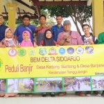 BEM Delta dan BEM Unusida foto bersama usai penggalangan dana.