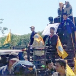 Aksi demo PMII di depan gedung DPRD Kabupaten Pamekasan.