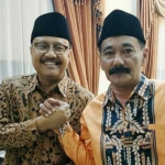 KH Fahrurrozi saat bersama Gus Ipul.