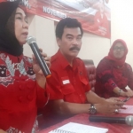 Siti Muafiyah ketika memberikan pendidikan politik bagi kader. foto: ist