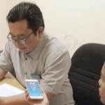 Ketua DPC PPP Kabupaten Kediri Taufik Chavifudin, saat memberi keterangan kepada wartawan. foto: MUJI HARJITA/ BANGSAONLINE