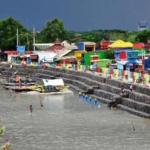 Pantai Cumpat yang siap sudah berbenah untuk sambut presiden.