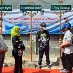 Gubernur Jawa Timur, Khofifah Indar Parawansa saat meresmikan tiga nama jalan di JLS Kabupaten Tuban. 