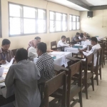 Suasana pendaftaran calon PPK di KPU Jember.