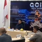 Wali Kota Maidi saat memimpin rakor forkopimda terkait kondusivitas Kota Madiun di GCIO, Senin (23/5/2022).

