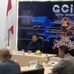 Wali Kota Maidi saat memimpin rakor forkopimda terkait kondusivitas Kota Madiun di GCIO, Senin (23/5/2022).

