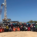 Suasana eksplorasi yang dilakukan Kontraktor Kontrak Kerja Sama (KKKS) PT Energi Mineral Langgeng (EML) di kawasaan Desa Tanjung Kecamatan Saronggi Kabupaten Sumenep Madura. Foto: istimewa