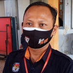 Ketua KPU Gresik, Achmad Roni. (foto: ist).