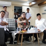 (dari kiri)  Bupati Nganjuk Marhaen Djumadi,  Bupati Kediri Hanindhito Himawan Pramana dan Bupati Jombang Warsubi. (Ist). 