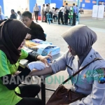 Suasana pemeriksaan personil Polres Situbondo oleh Dokkes Polda Jatim. foto: MURSIDI/ BANGSAONLINE