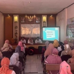 Sosialisasi Sekolah Orang Tua Hebat atau SOTH yang digelar Dinas Keluarga Berencana, Pemberdayaan Perempuan dan Perlindungan Anak Bangkalan.